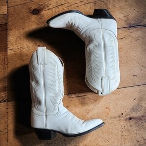 J Chisolm White Wedding Boots Sz 4.5